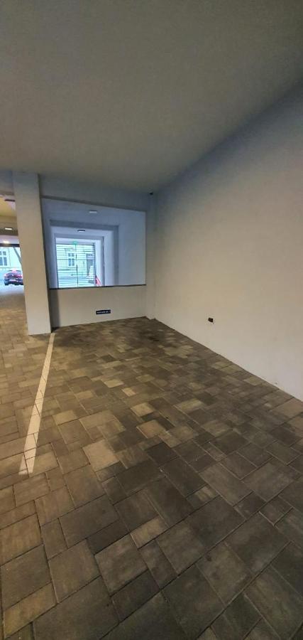 Charlotte Piata Unirii - Free Private Parking 2Bedrooms Apartment Oradea Exterior foto
